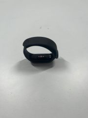 Xiaomi Mi Band 4 (OUTLET) (12 AY EVOFONE GARANTİLİ)