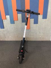 Gotrax G3 300 W Elektrikli Scooter (OUTLET) (12 AY EVOFONE GARANTİLİ)