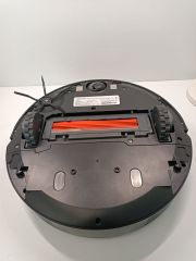 Roborock Q7 Max Siyah Akıllı Robot Süpürge (OUTLET) (12 AY EVOFONE GARANTİLİ)