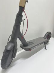 Xiaomi Mijia M365 Pro Elektrikli Scooter (OUTLET) (12 AY EVOFONE GARANTİLİ)